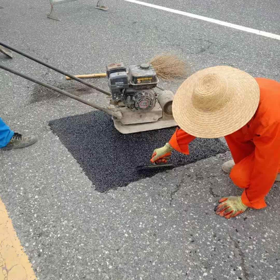 公路管養(yǎng)全面“體檢” 聚力城市精細化管理